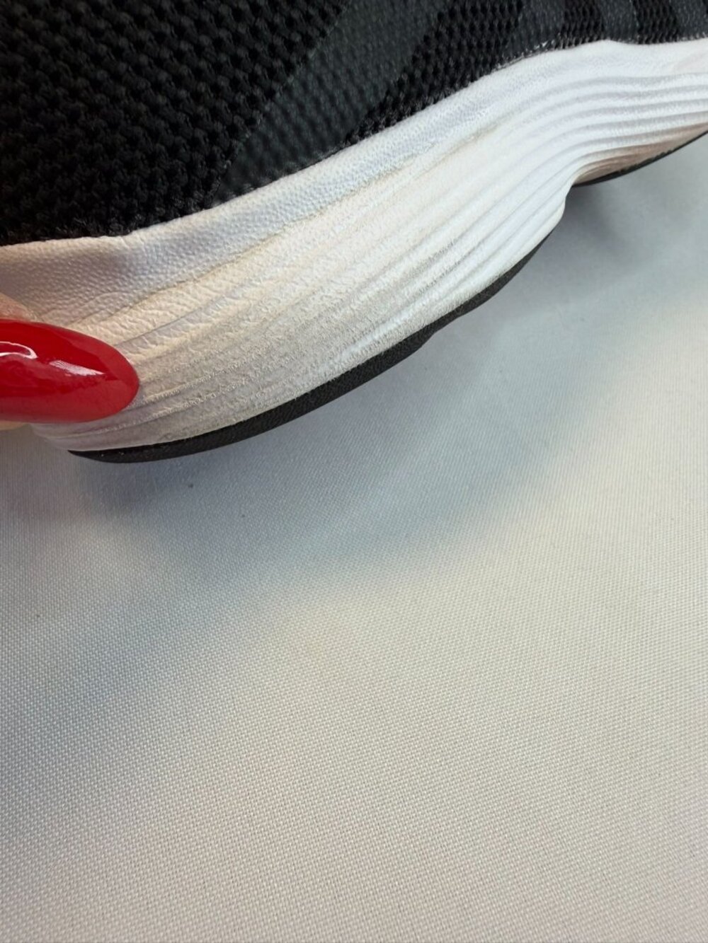 Nike Revolution 4 Sneakers Women's Size 9W Black/White Running Athletic Shoes - Picture 12 of 15